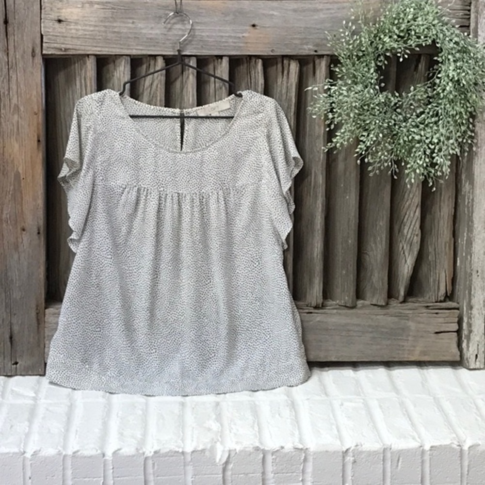 Ann Taylor LOFT babydoll style top in cream with black dots